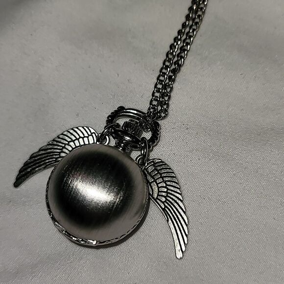 Harry Potter Quidditch Snitch Click Watch Necklace Silver Wings Ball Locket - Picture 1 of 5